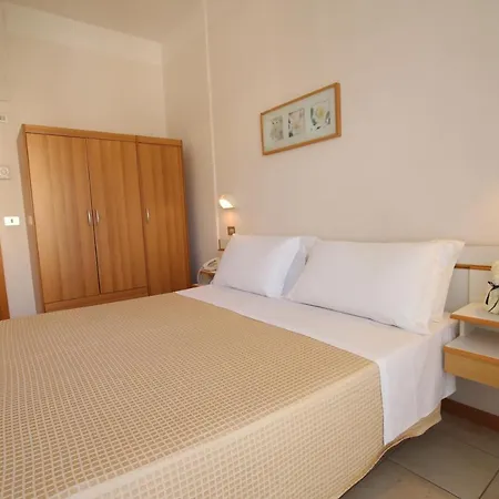 Soave Hotel Rímini